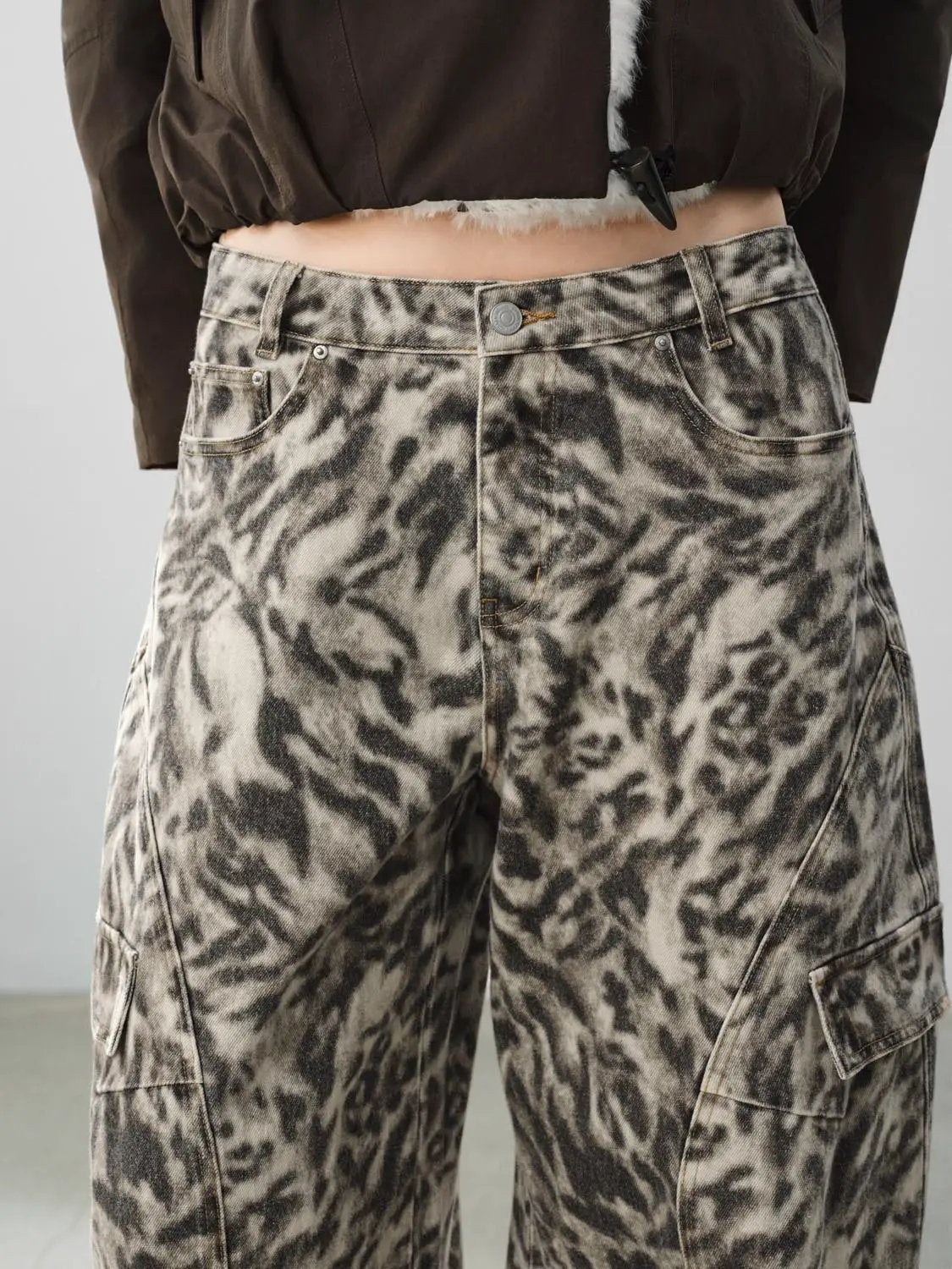 Cargo Animal Print Cotton Wide-leg Pants