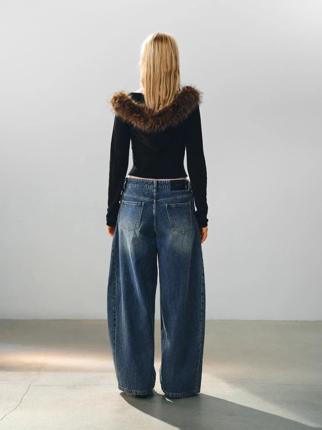 Ribbed Zip Front Fake Fur Collar Cropped Long Sleeve Knit Top