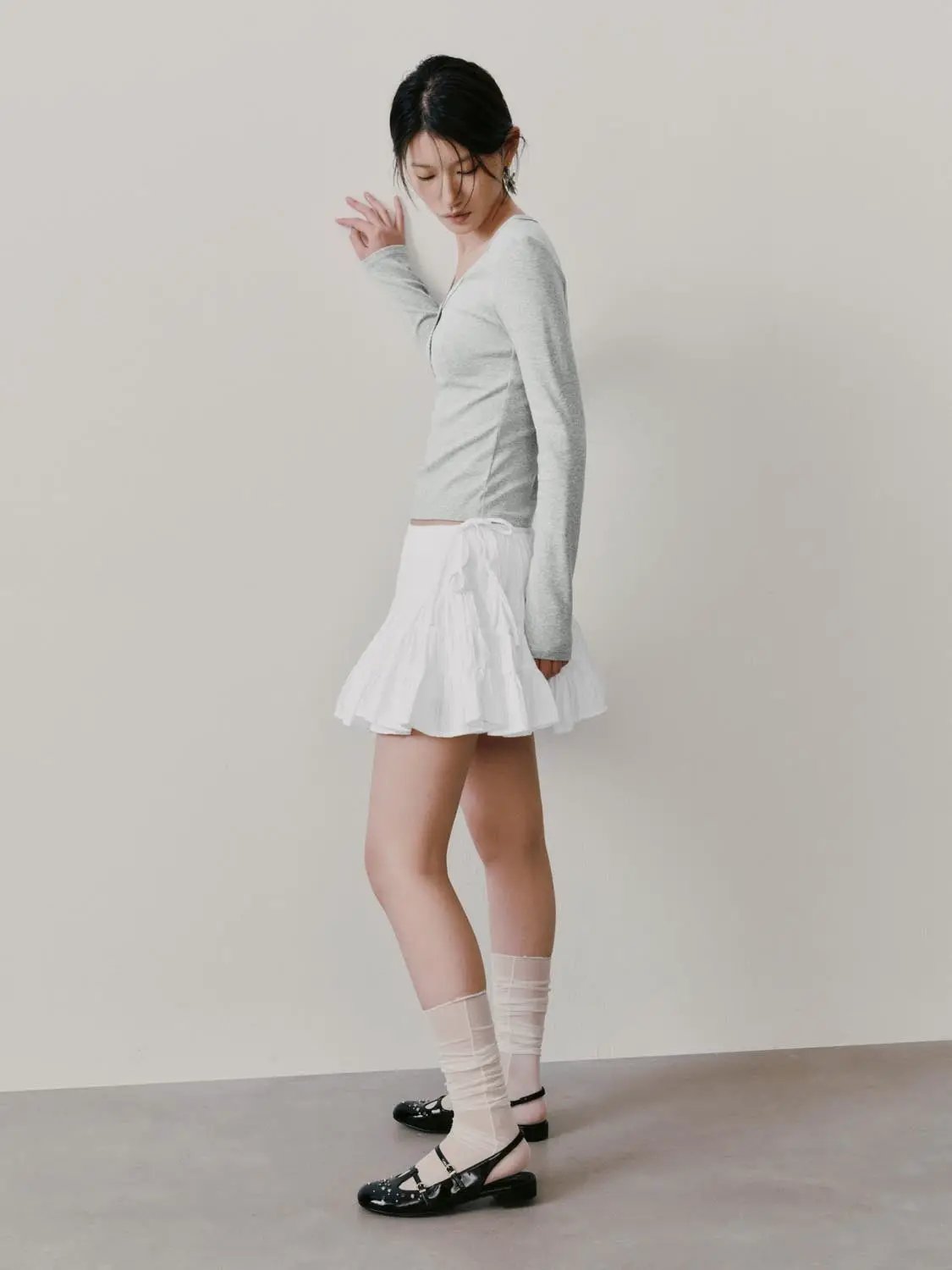 Henley Neck Slim Fit Cropped Long Sleeve Basic Top