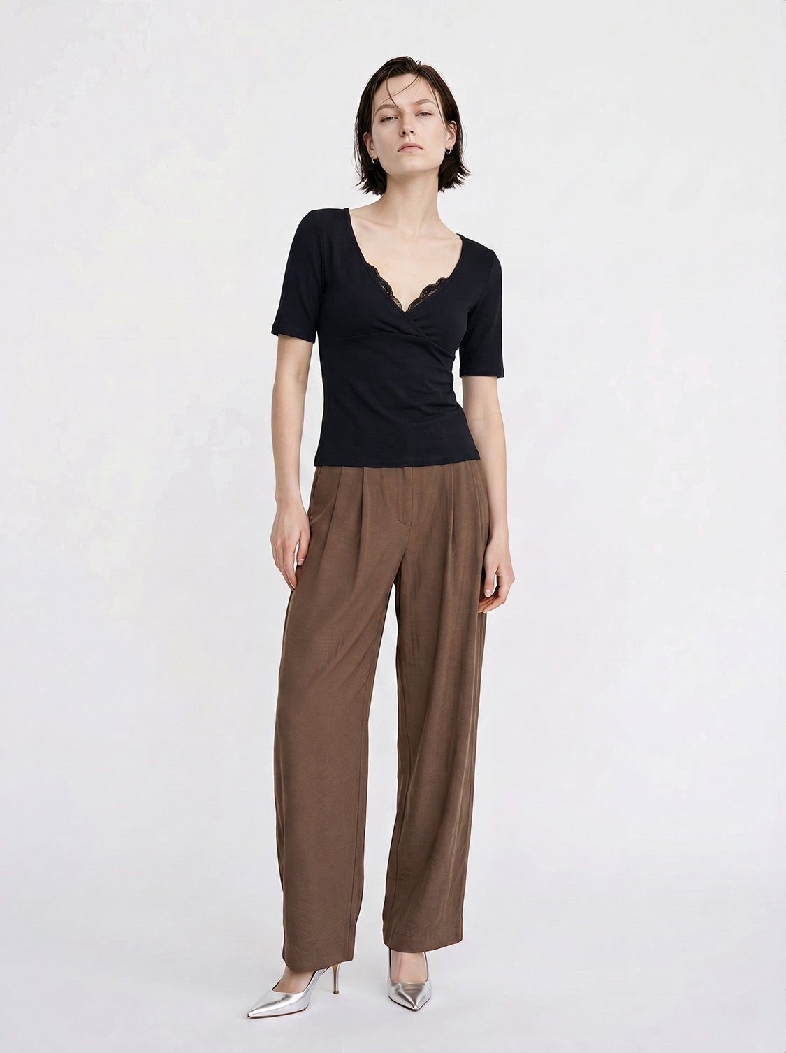 Lace Trim Wrap V Neck Short Sleeve Cropped Slim Top