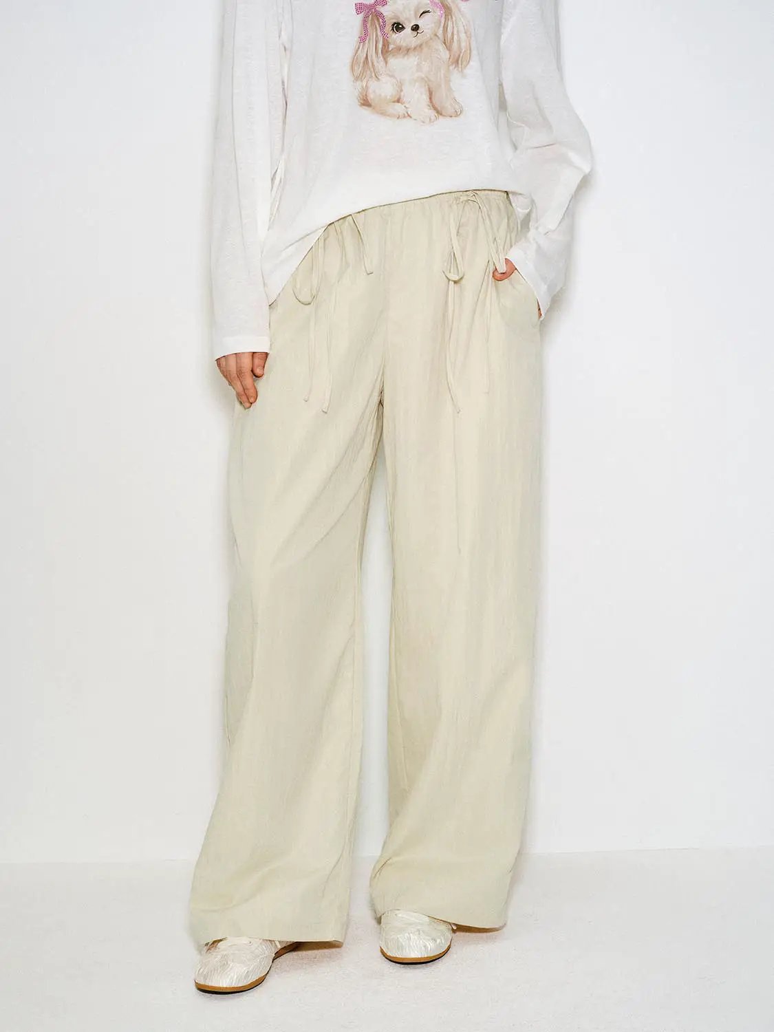 Lightweight Drawstring Waist Wide-leg Pants