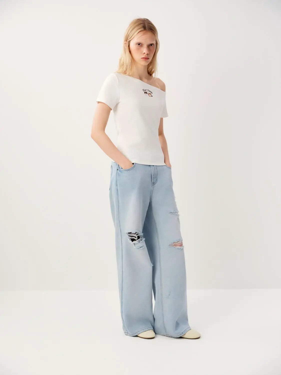 High Waisted Distressed Wide-leg Cotton Jeans