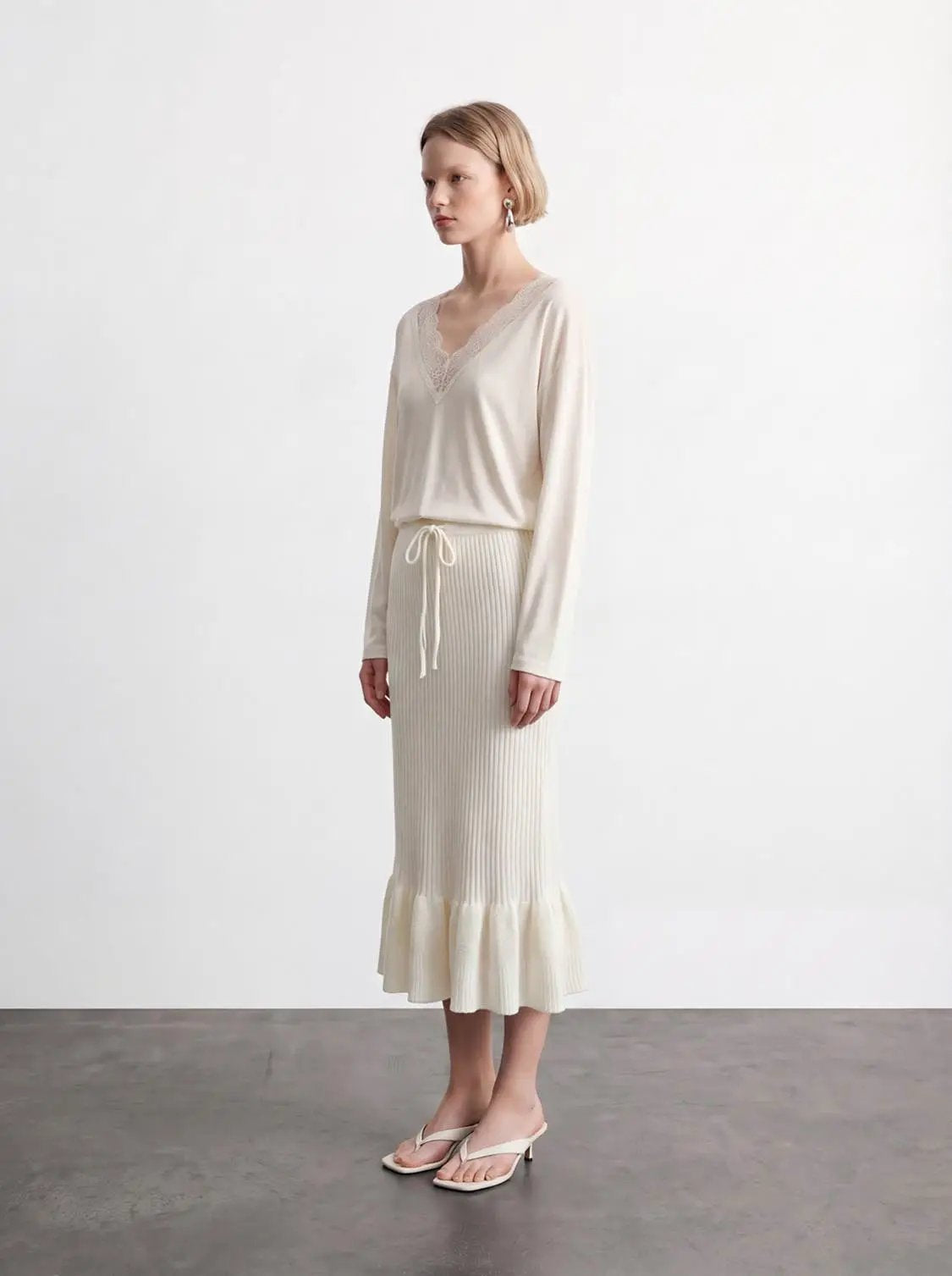 Ruffle Hem Knitted A-Line Midi Skirts