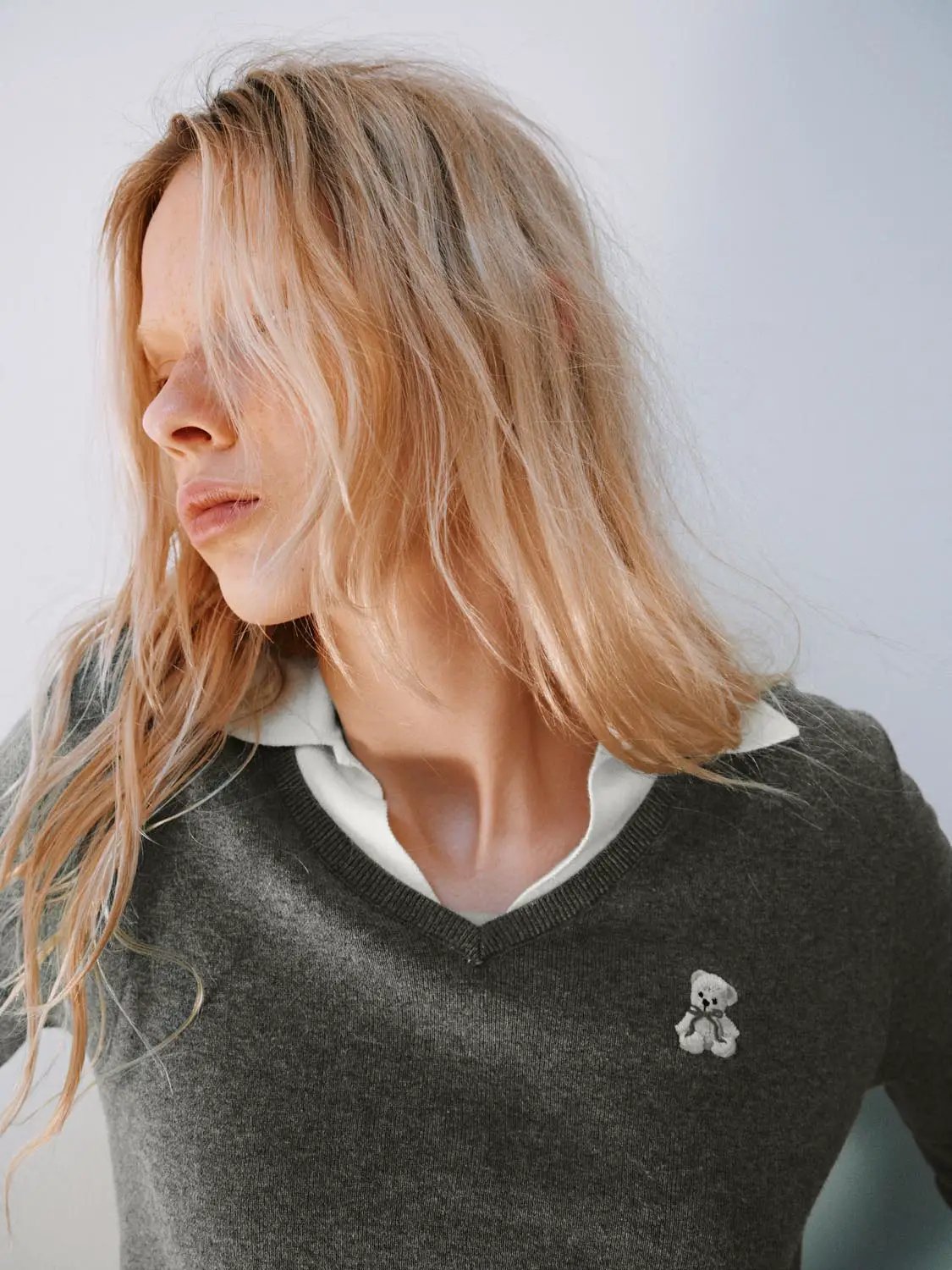 Collar Embroidered Cotton V-neck Long Sleeve Pullover