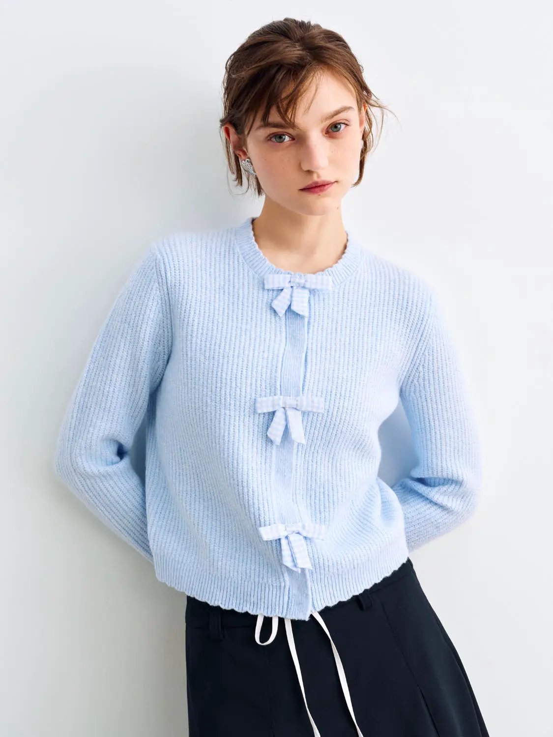 Bow Front Ribbed Crew Neck Long Sleeve Cardigan