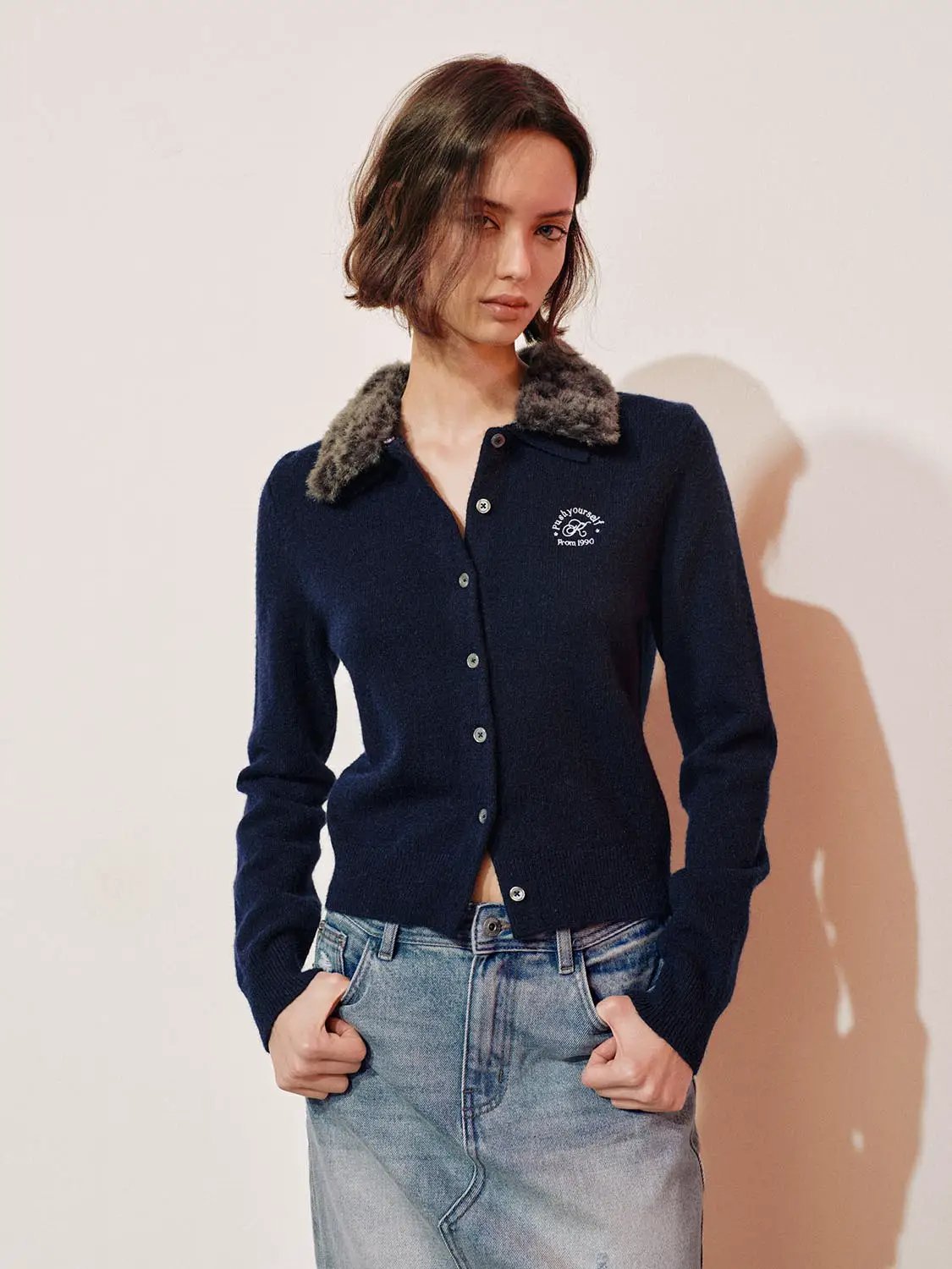 Faux Fur Collar Button Front Fitted Long Sleeve Knit Cardigan