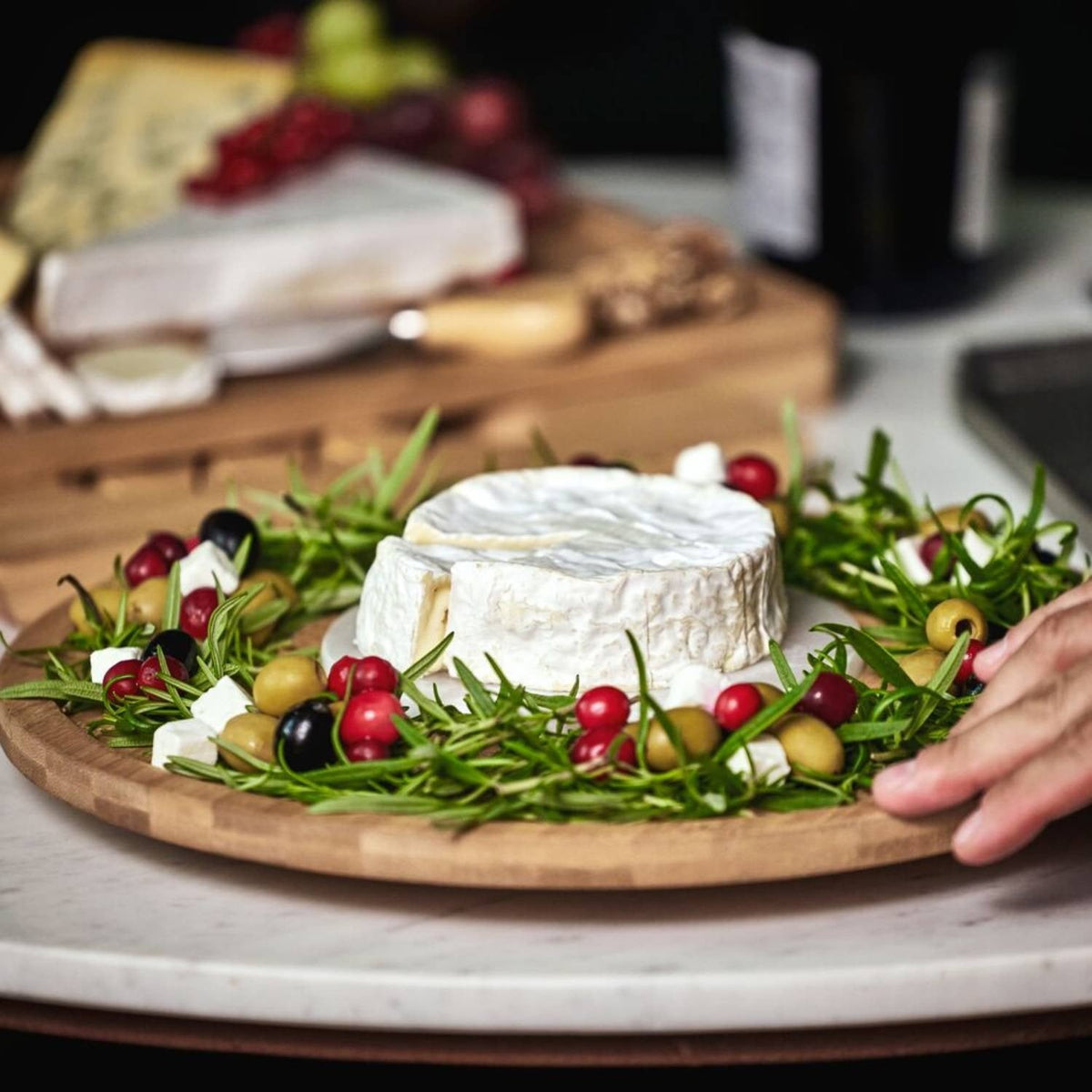 Lakeland Round Cheeseboard