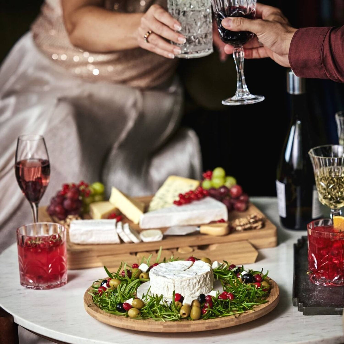 Lakeland Round Cheeseboard