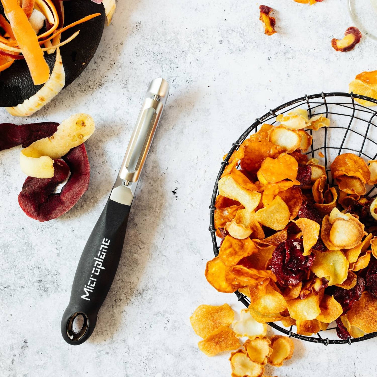 Microplane Professional Straight Peeler