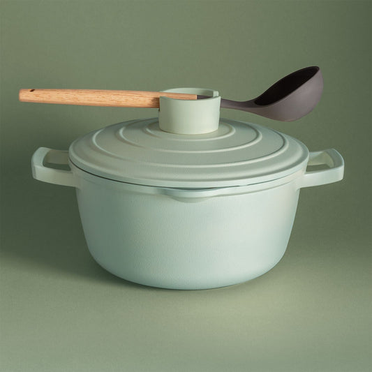 Lakeland Only Pot 24cm – Sage Green
