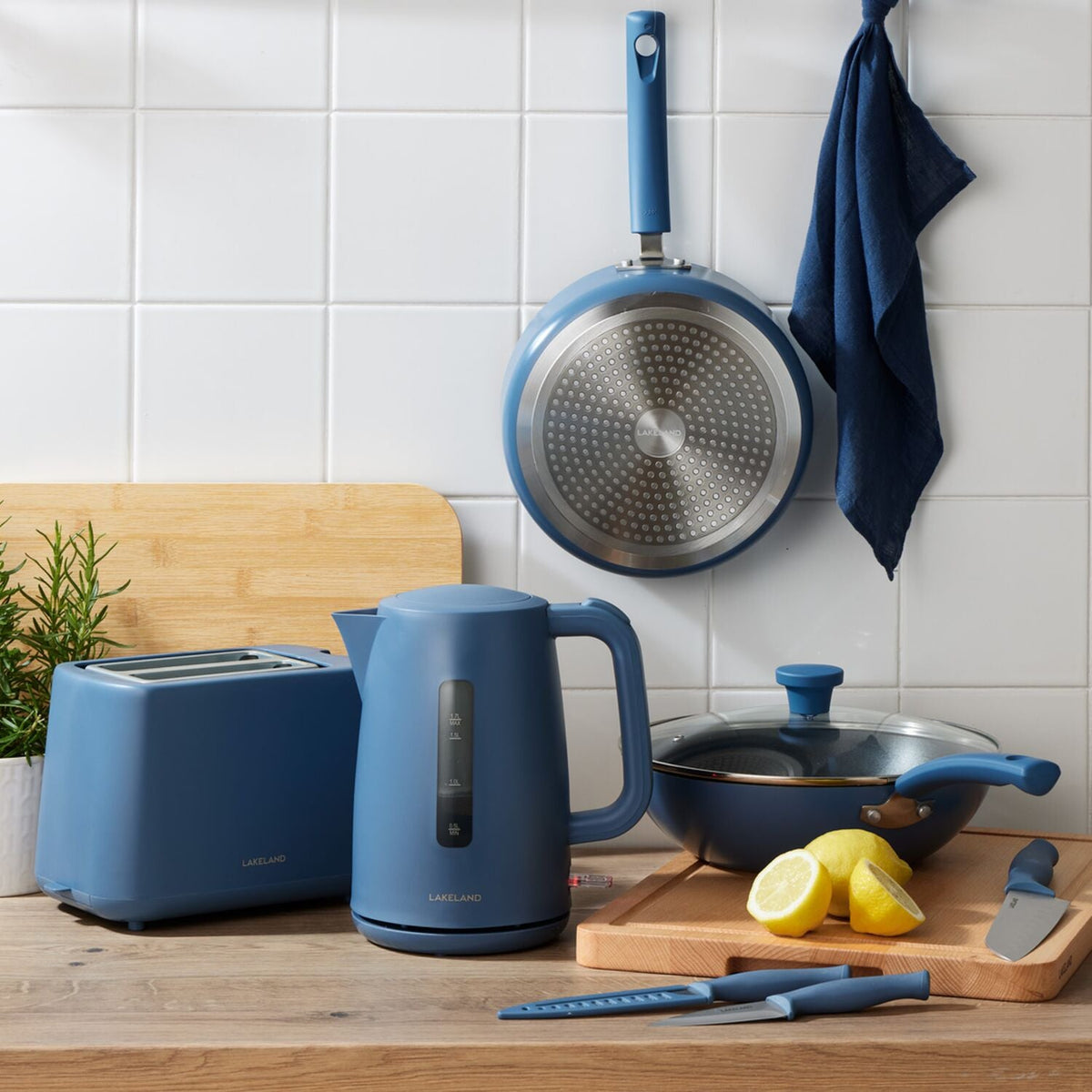 Simply Lakeland Blue Knife Set – Set of 6
