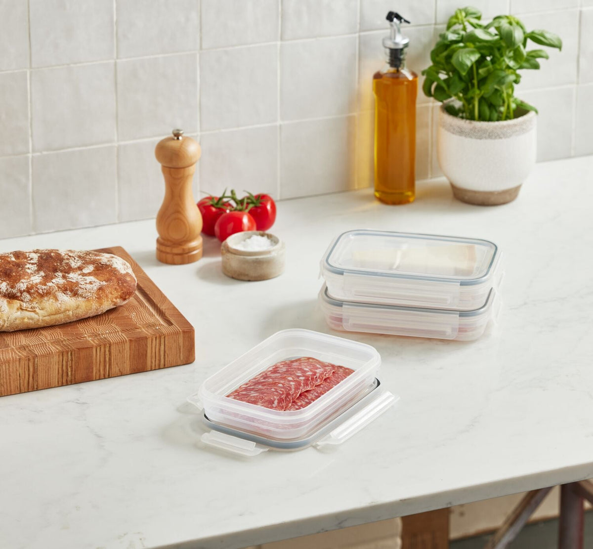 Lakeland Clip Cold Cut Storage Box 600ml