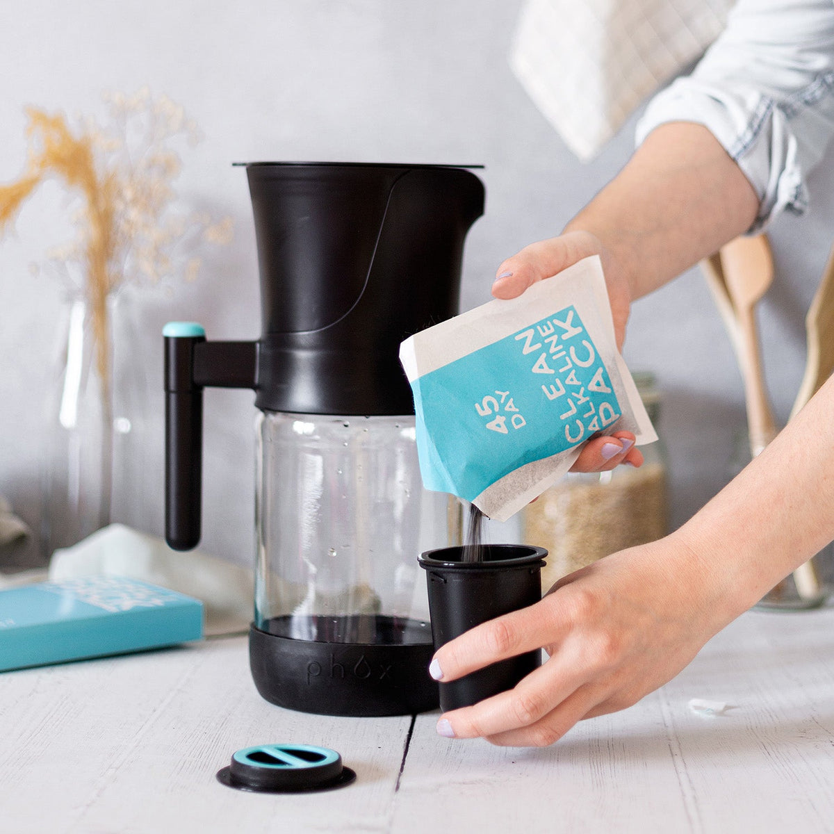 Phox 2.2Lt Glass Water Filter Jug