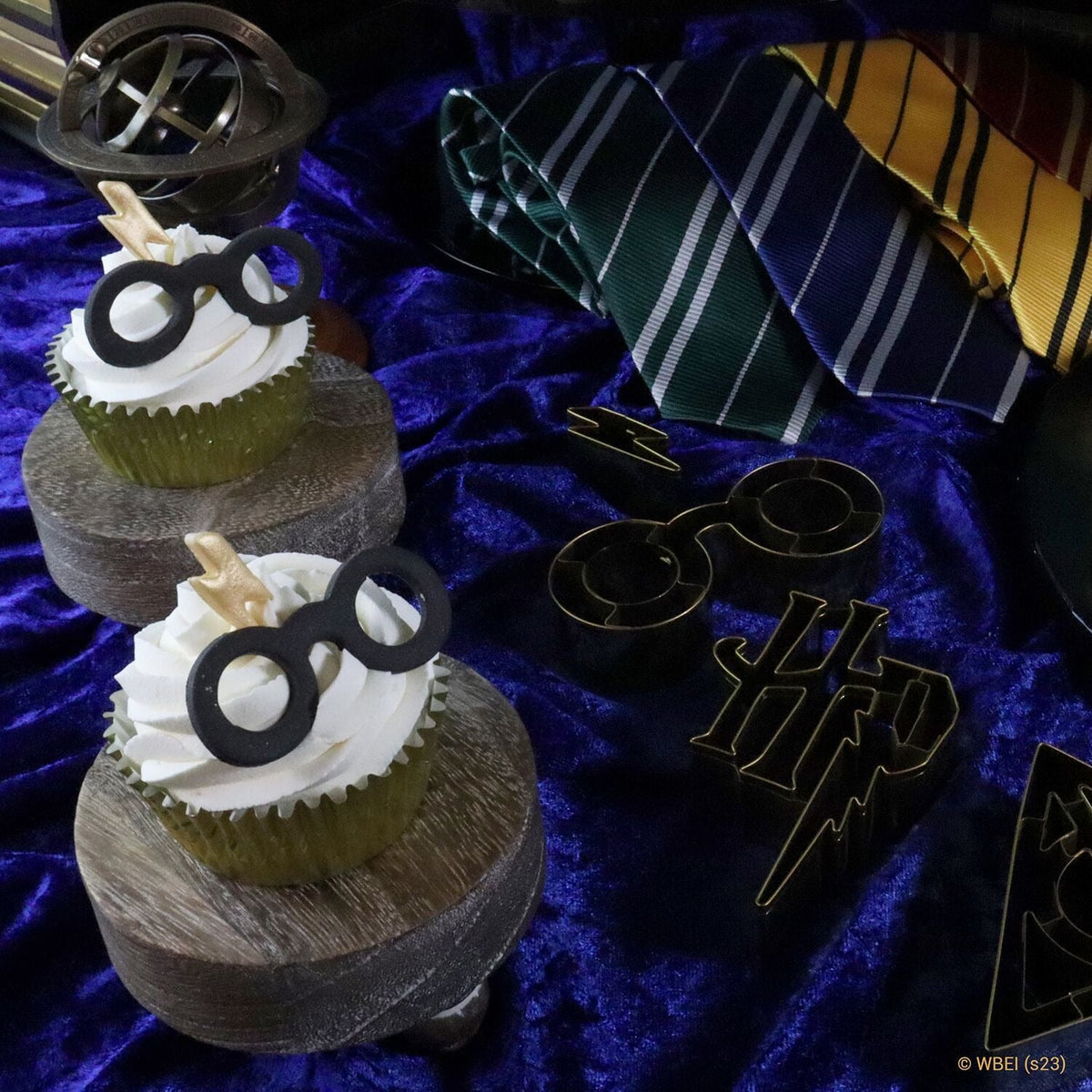 Harry Potter Logo Metal Cutter