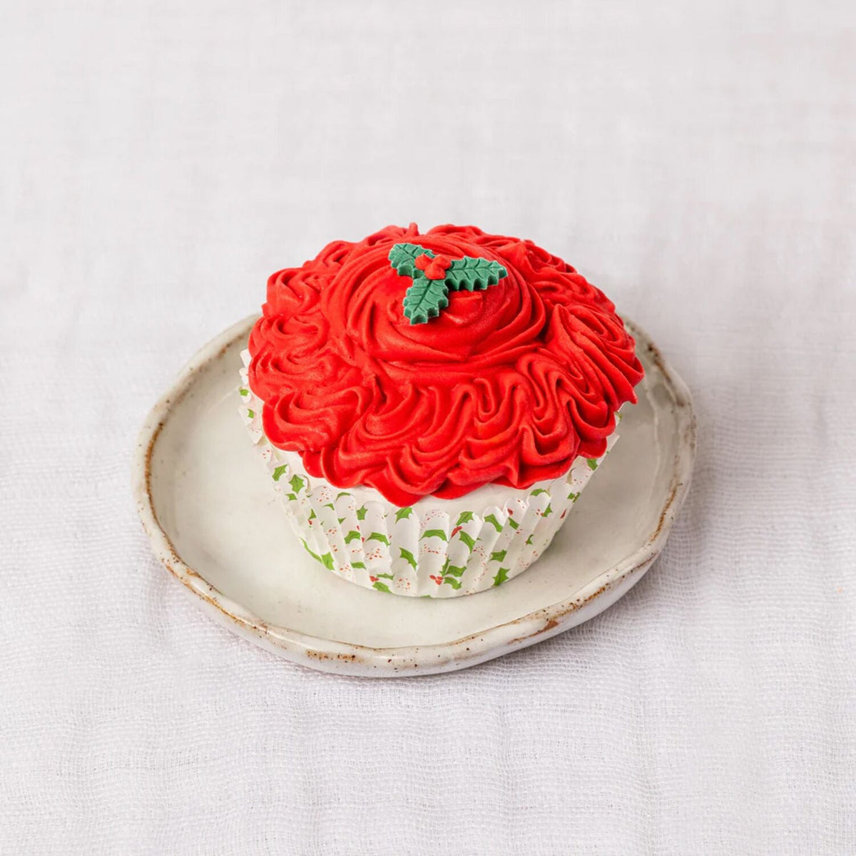 Holly Sugarcraft Toppers – Pack of 7