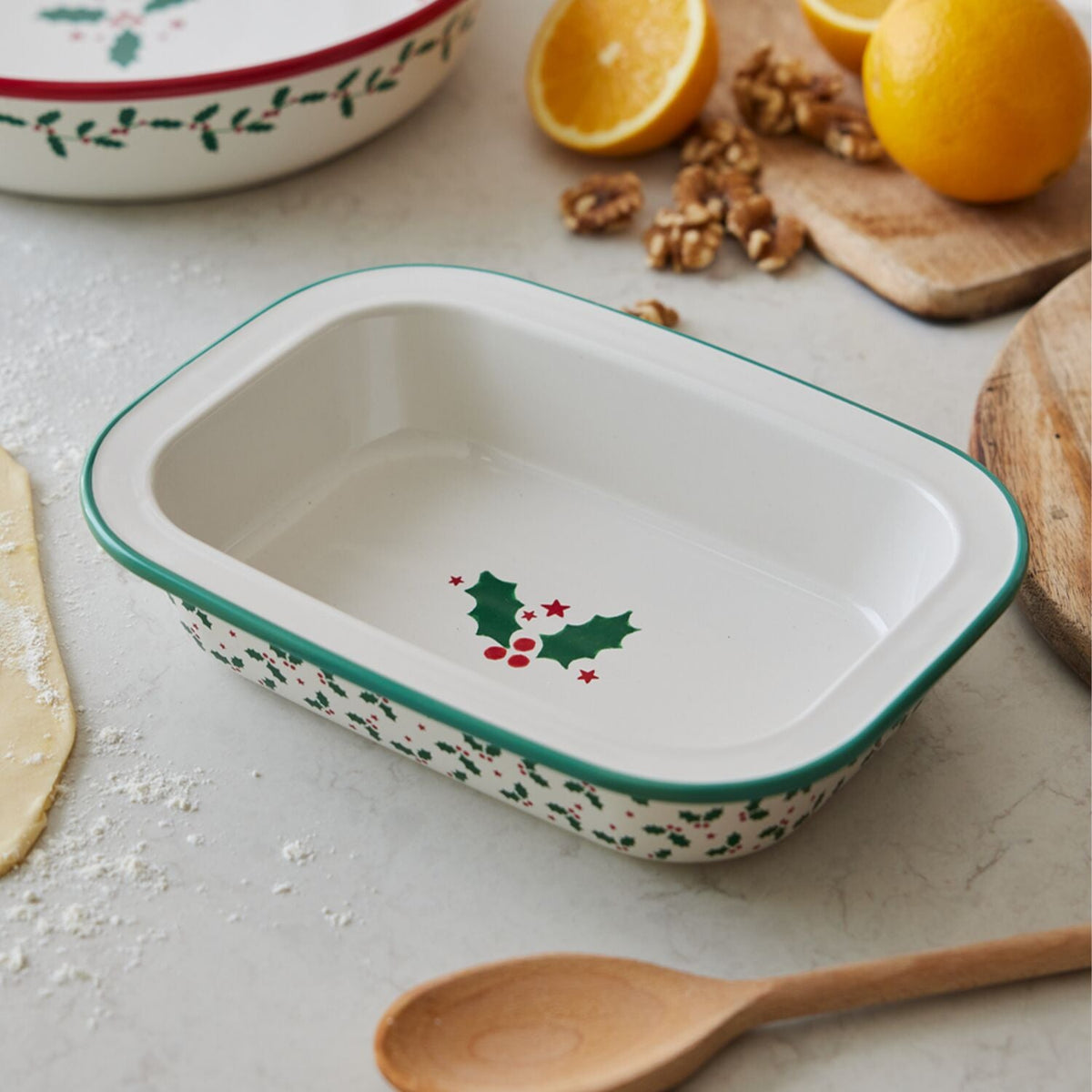 Lakeland Christmas Holly 24cm Pie Dish