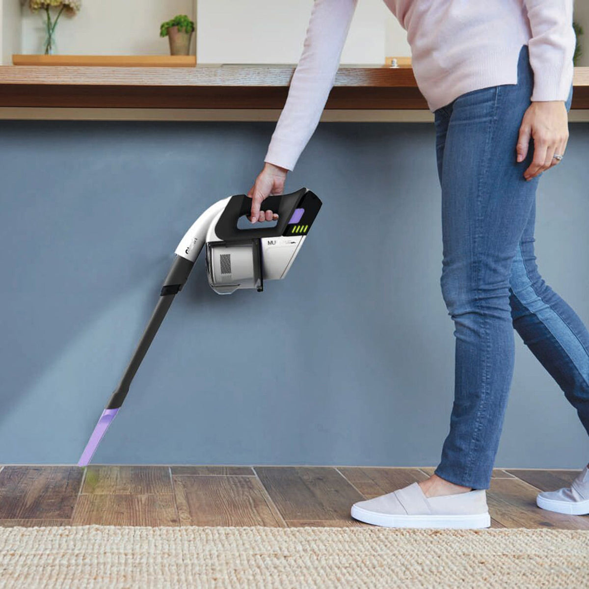 Gtech AirRAM Platinum Cordless Vacuum and Gtech Cordless Handheld Vacuum Bundle