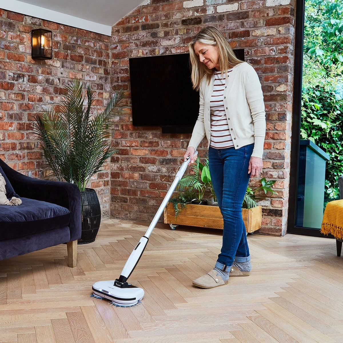 Lakeland TurboClean Floor Cleaner