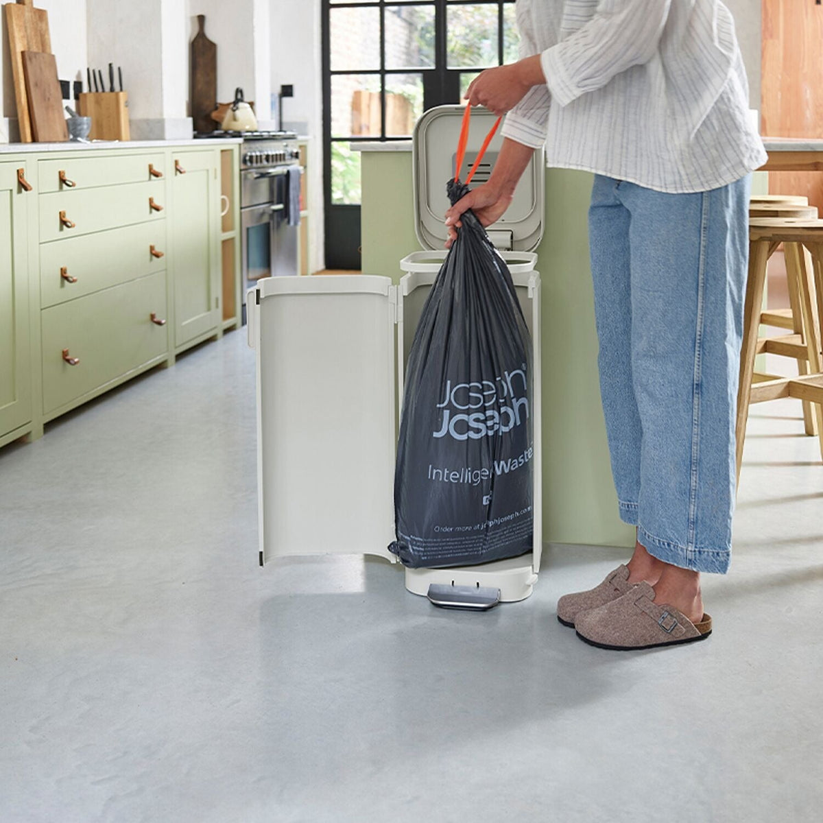 Joseph Joseph Porta Easy-empty Grey Pedal Bin 40L