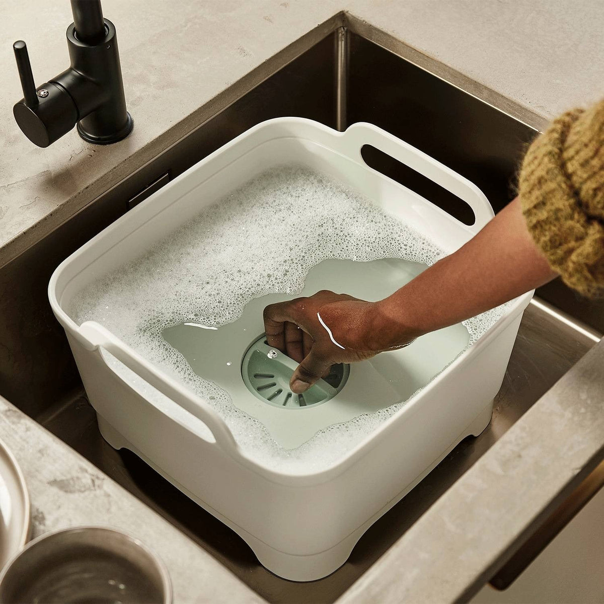 Joseph Joseph Wash and Drain Washing Up Bowl with Plug - Stone