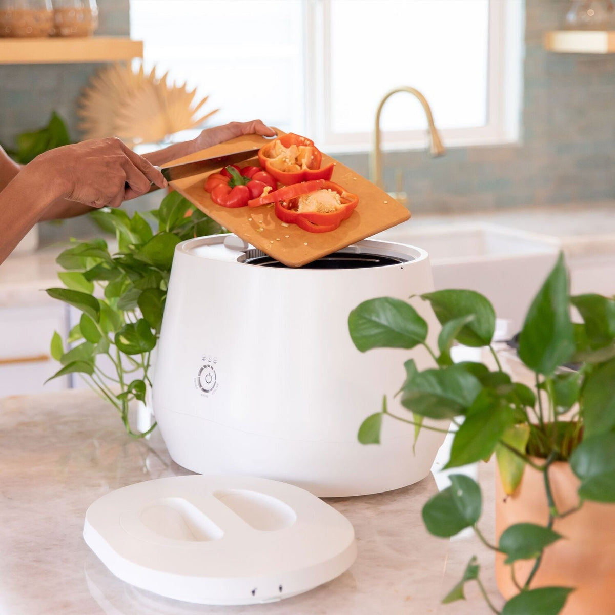 Lomi Classic Kitchen Composter