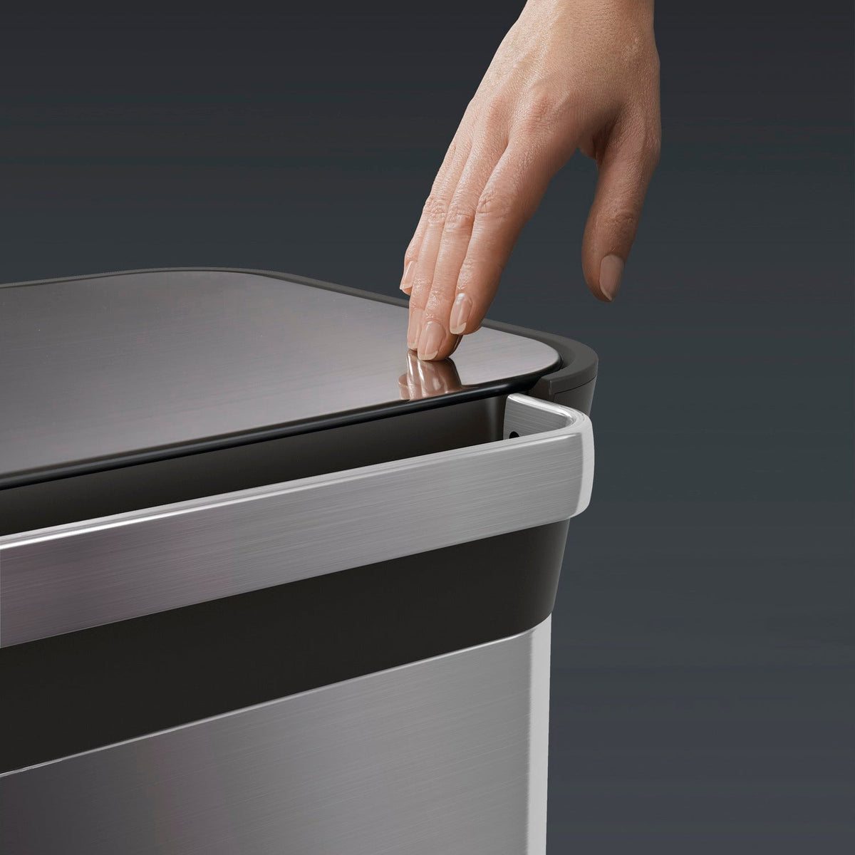 Joseph Joseph Titan Trash Compactor Pedal Bin 30L