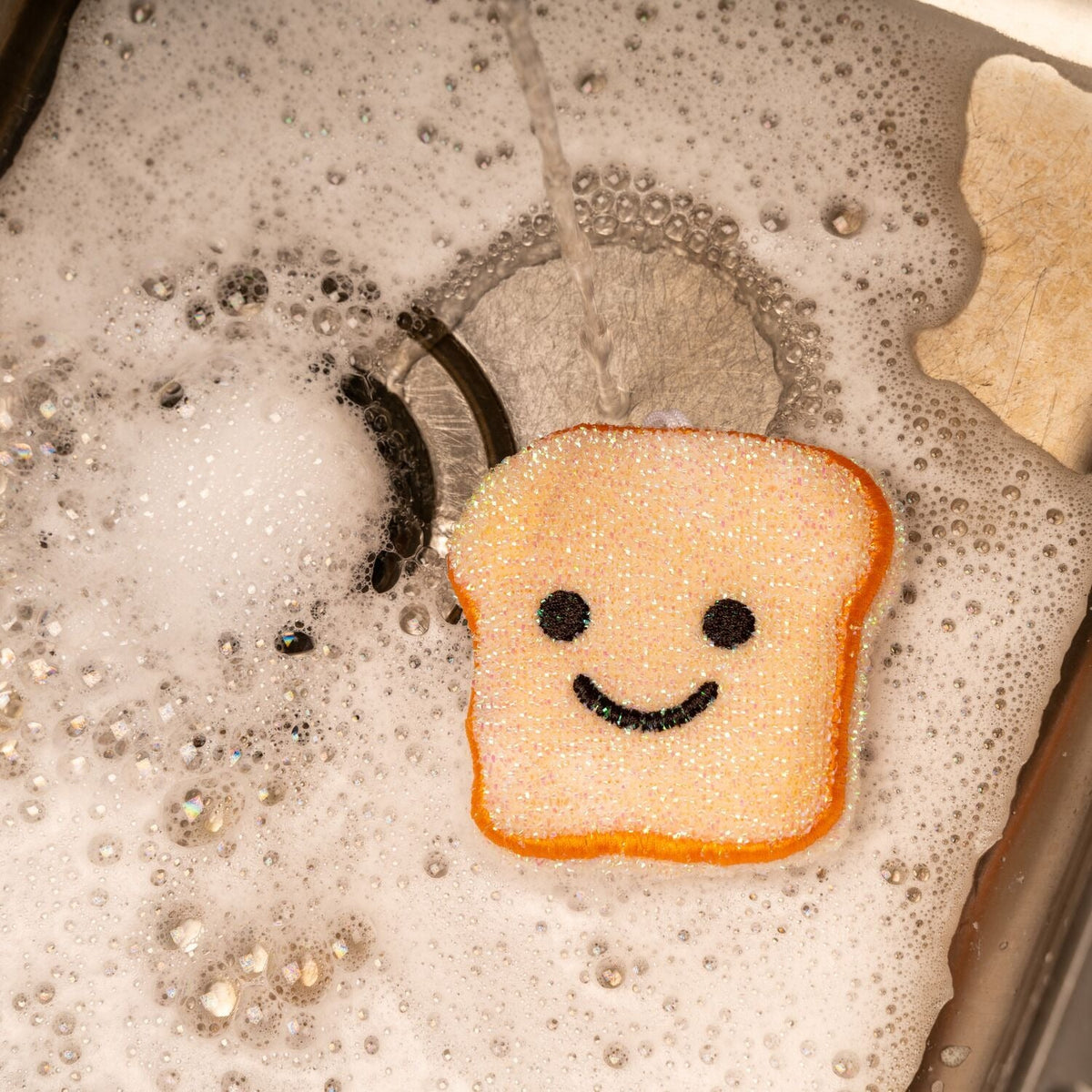 2 Kikkerland Toast Scrubber Sponges