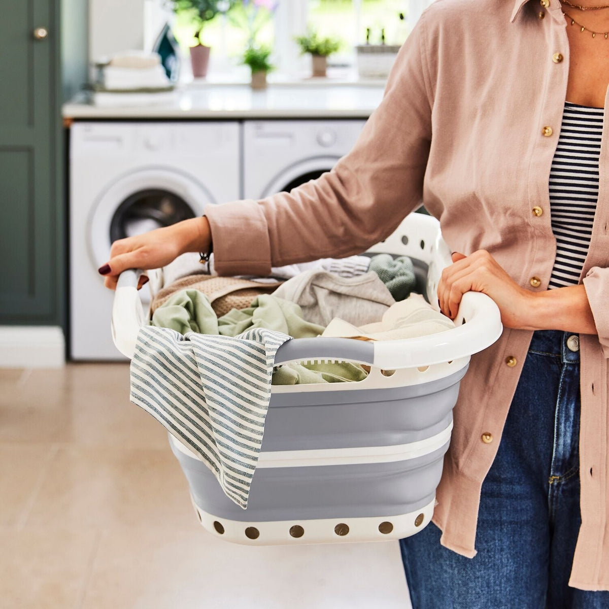 Lakeland Collapsible Hipster Laundry Basket 37L