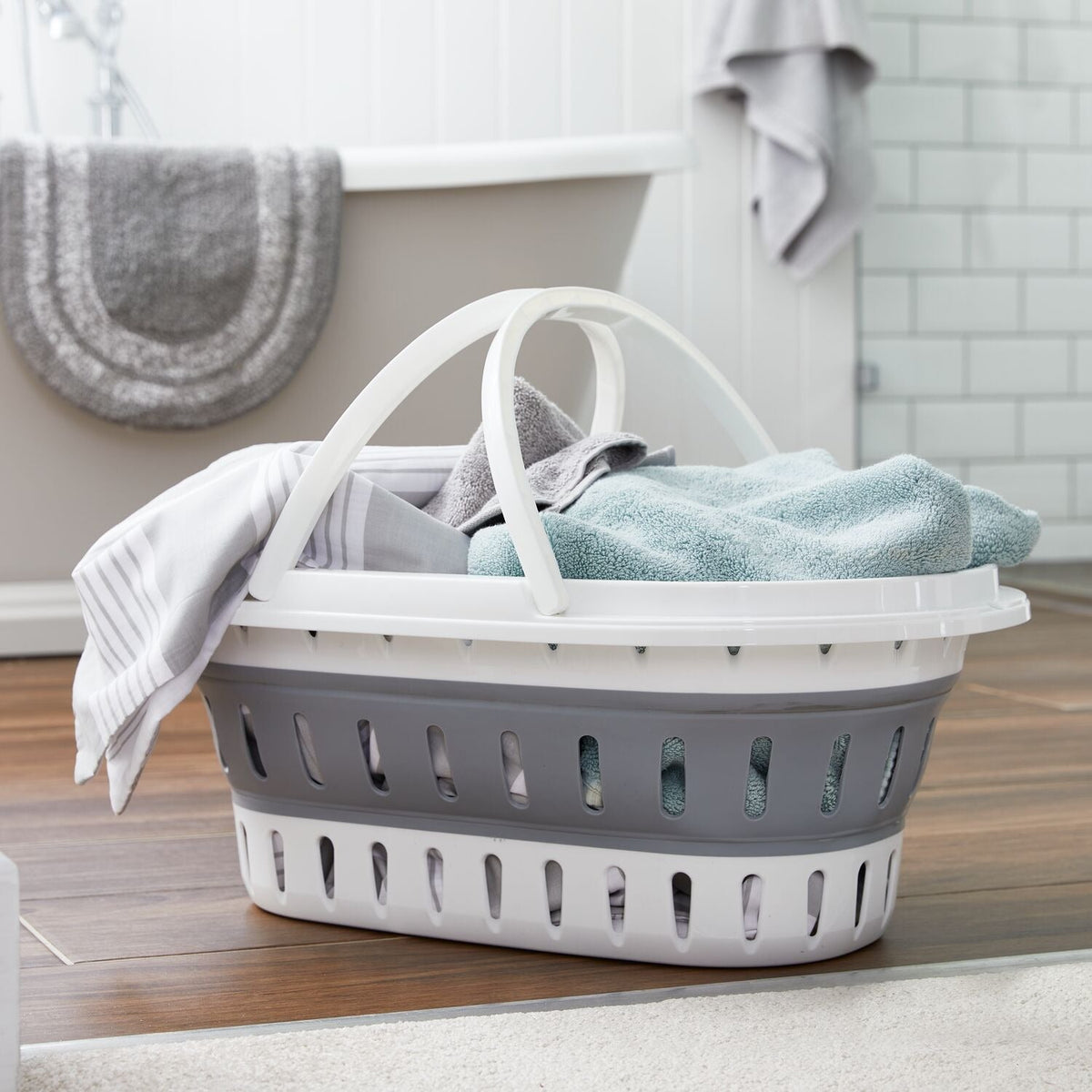 Lakeland Collapsible Laundry Basket 25 Litre