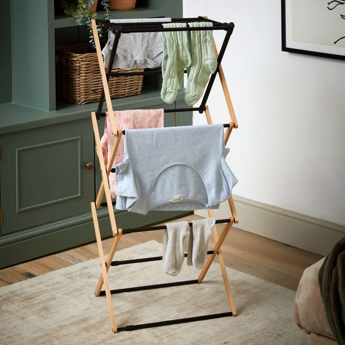 Lakeland Beechwood and Steel Extendable Concertina Airer