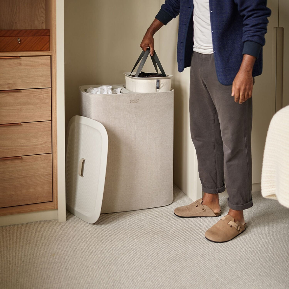Joseph Joseph Tota 90L Laundry Basket Ecru