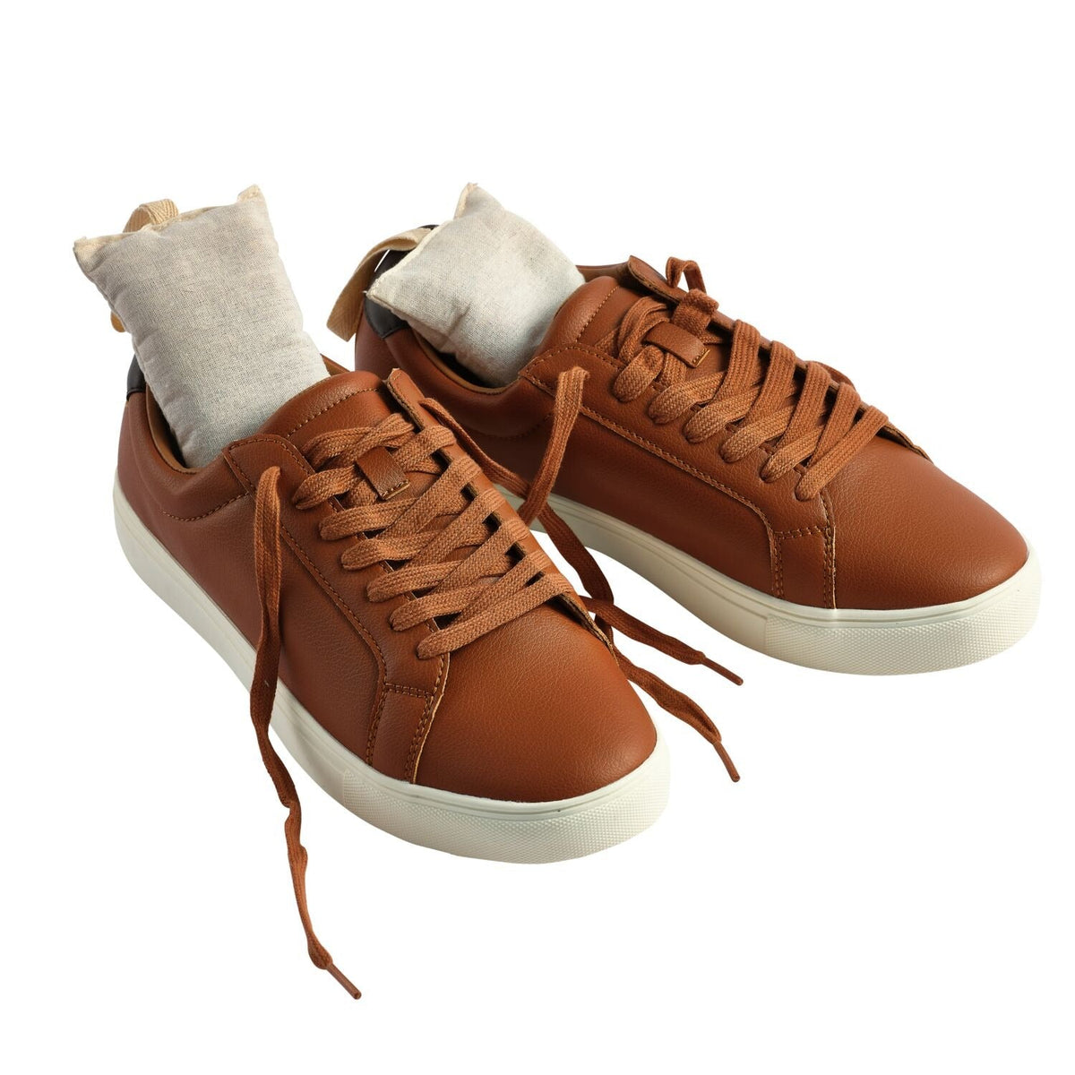 Lakeland Cedar Shoe Deodorisers – Pack of 2
