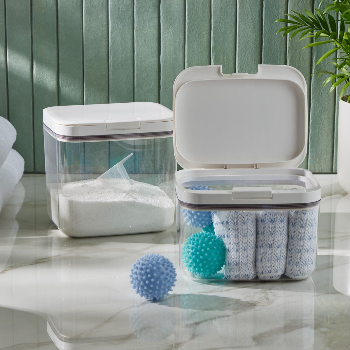 Lakeland Laundry Storage Container