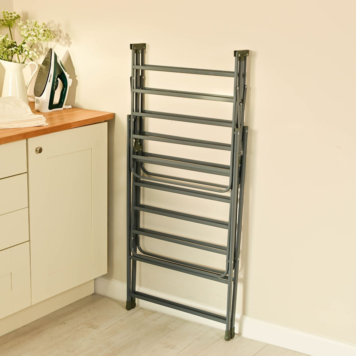 Lakeland Indoor Outdoor Airer