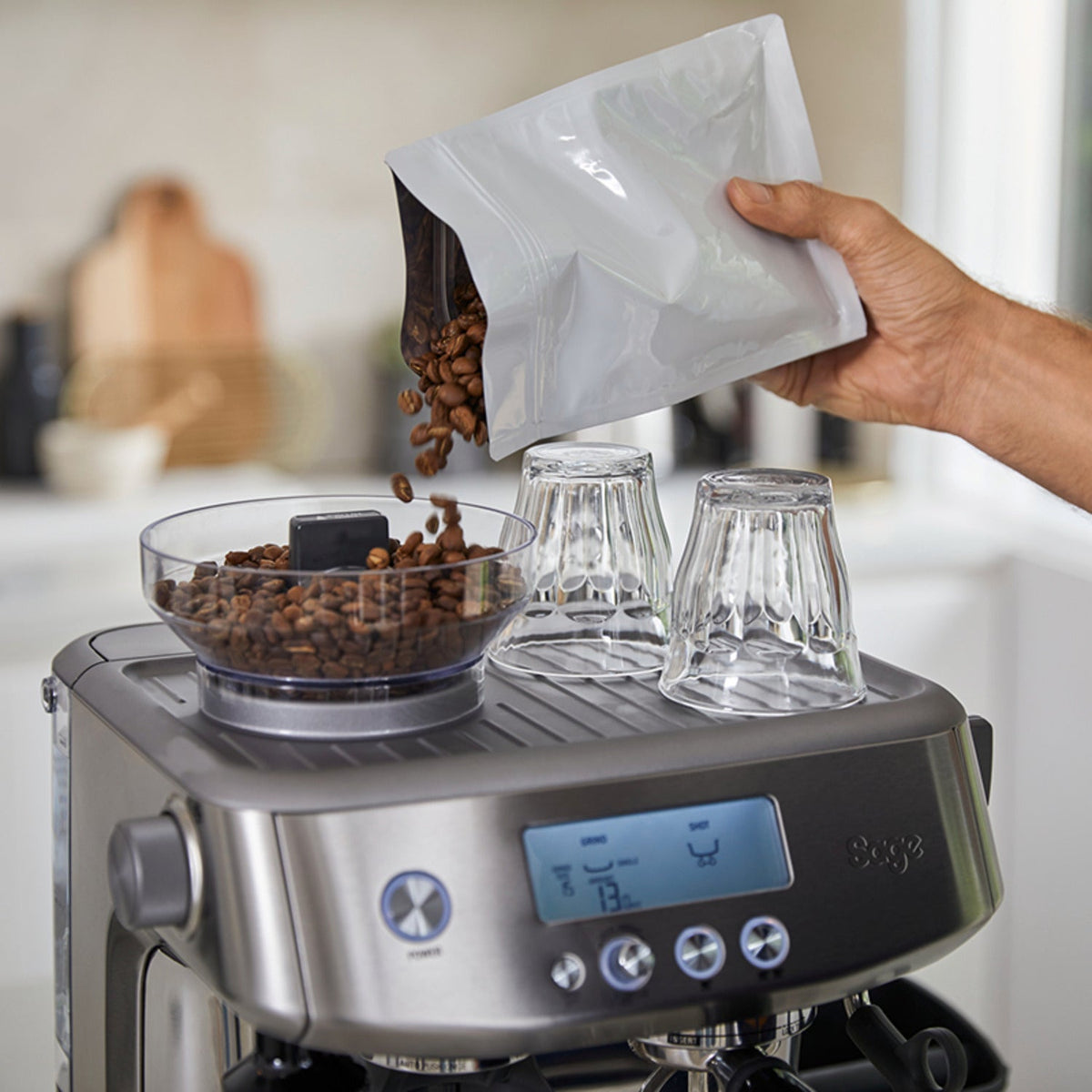 Sage The Barista Pro Bean to Cup Coffee Machine SES878BSS