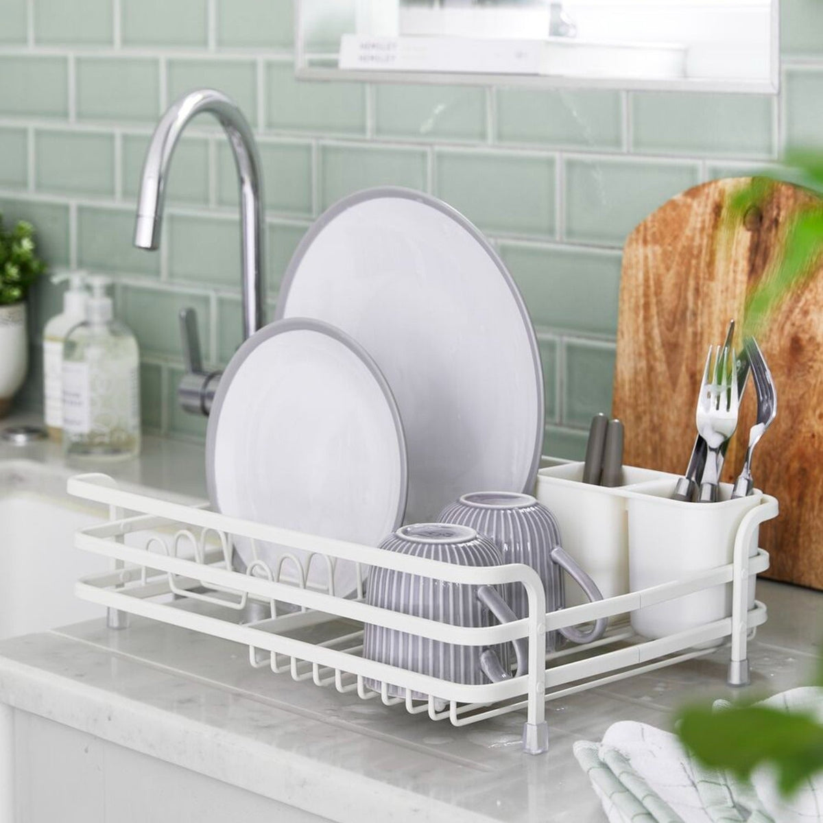 Lakeland Cream Aluminium Dishrack