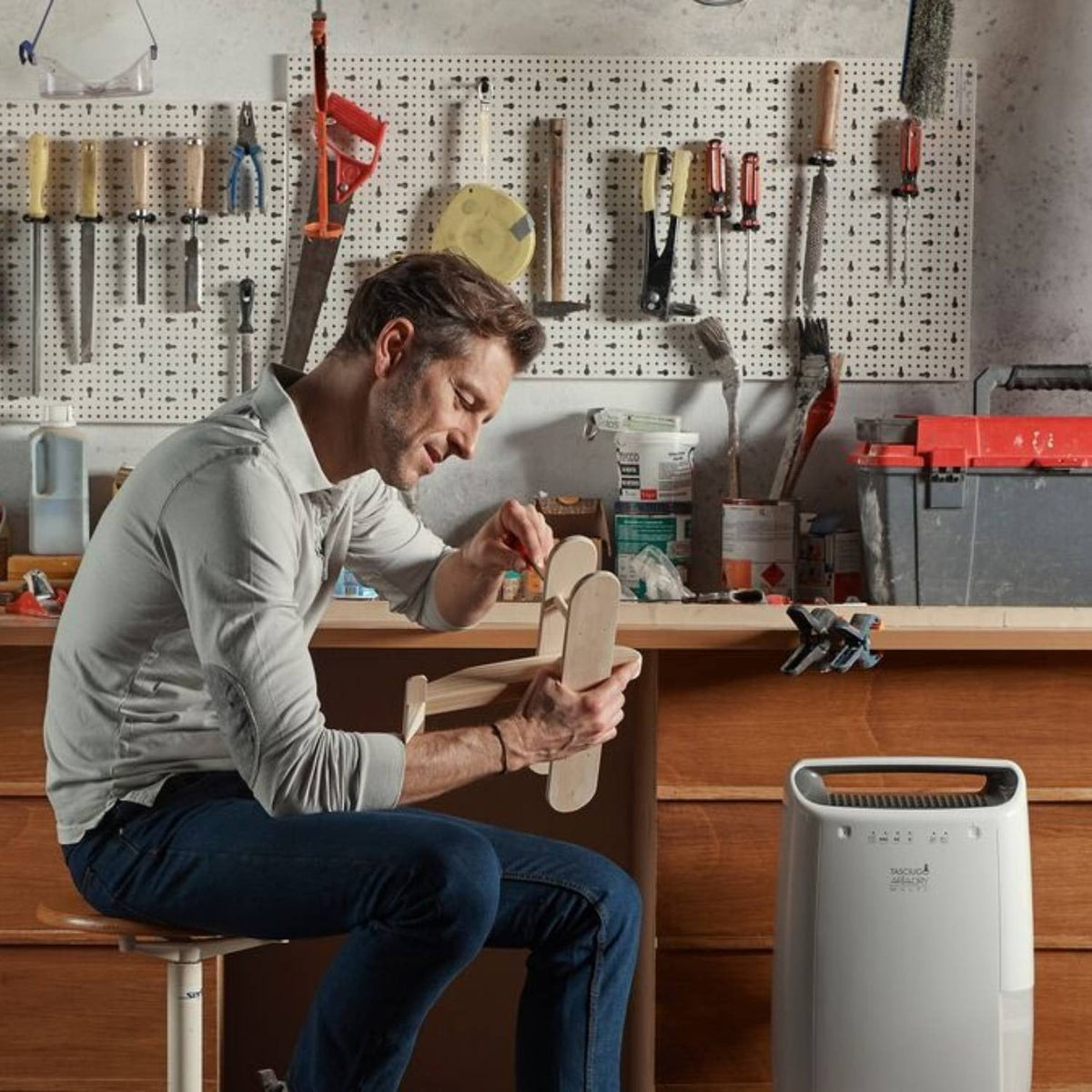 De’Longhi Dehumidifier DEX214F