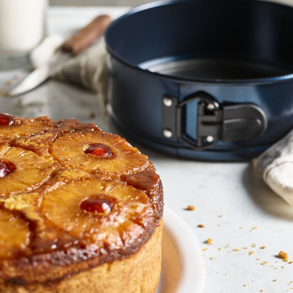 Lakeland 20cm Springform Cake Tin