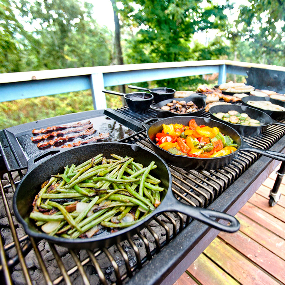 Lodge Cast Iron Skillet 24cm