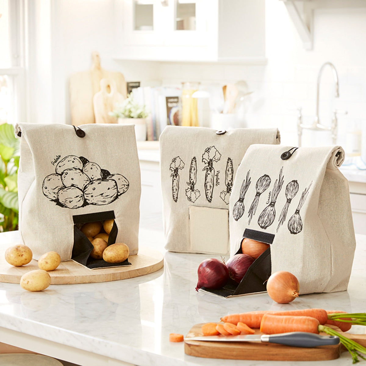 Lakeland Vegetable Bag with Button Tie Closure