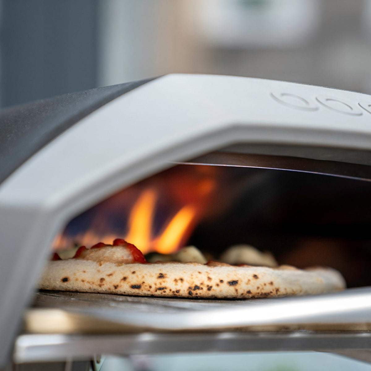 Ooni Koda 12 Gas Powered Pizza Oven & Carry Cover Bundle