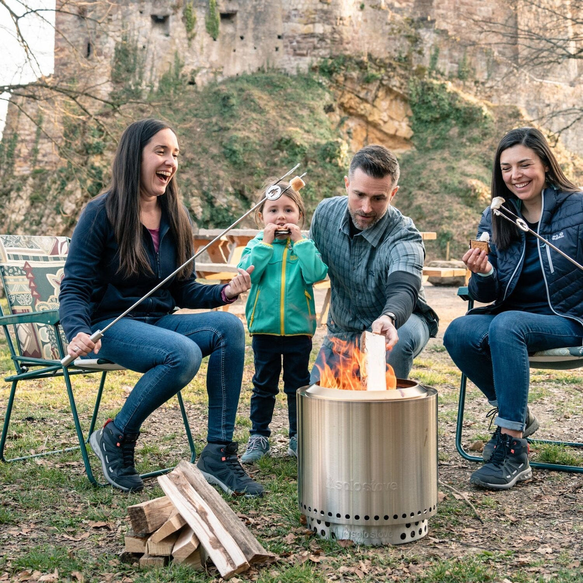 Solo Stove Ranger 2.0 Portable Smokeless Wood-Burning Fire Pit with Carry Case