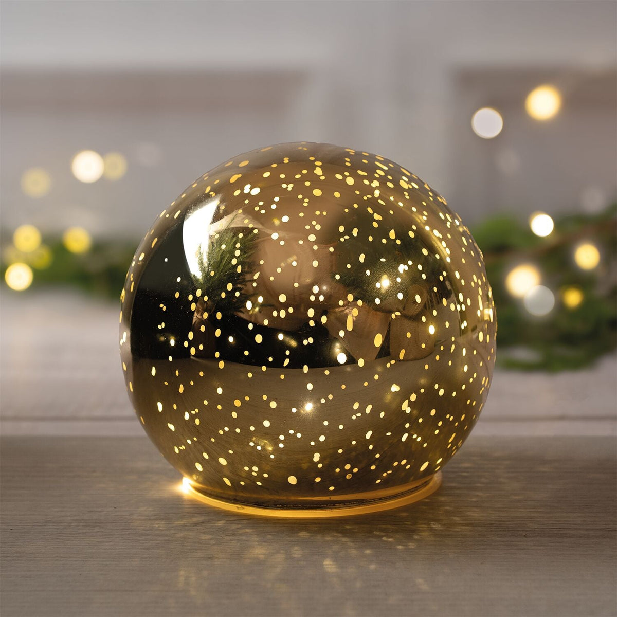 Lakeland Gold Glass LED Orb 11cm