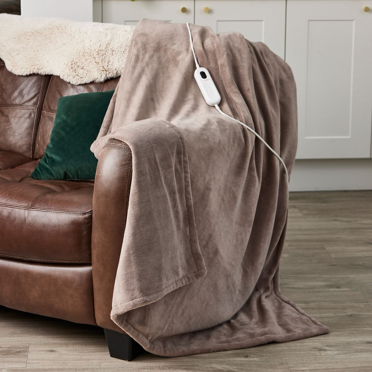 StaySnug Mocha Velvety Heated Throw