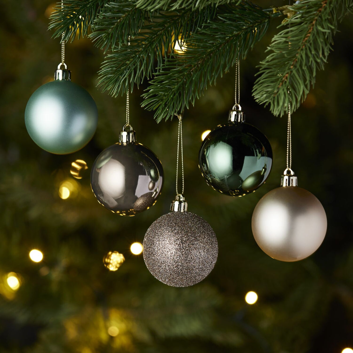 Lakeland Frosted Woodland Bauble Pack – 20 Piece