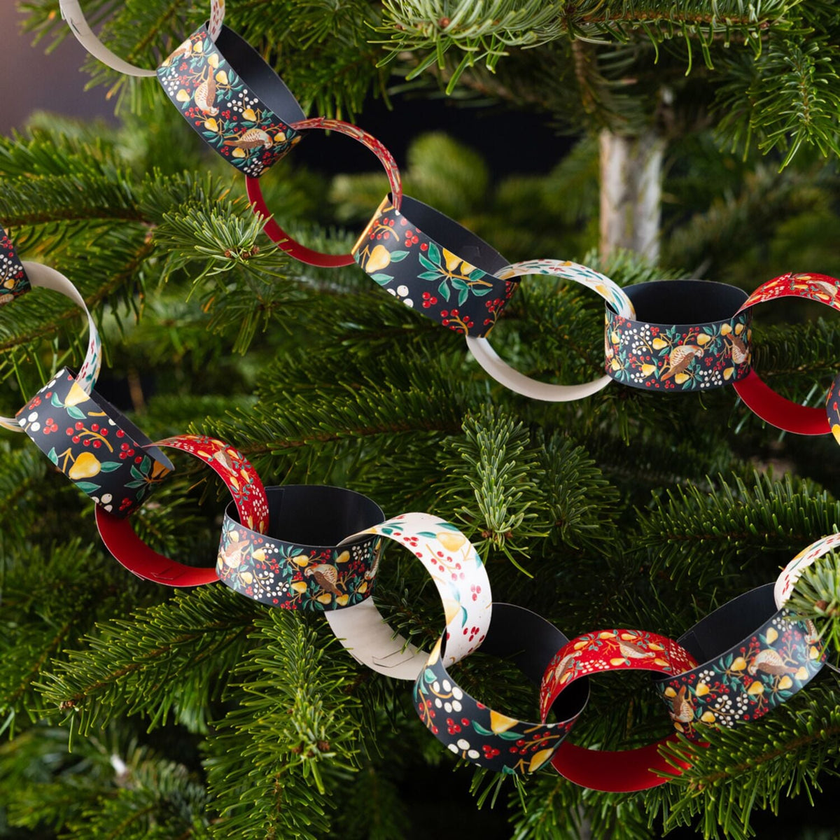 Talking Tables Partridge Paper Chains
