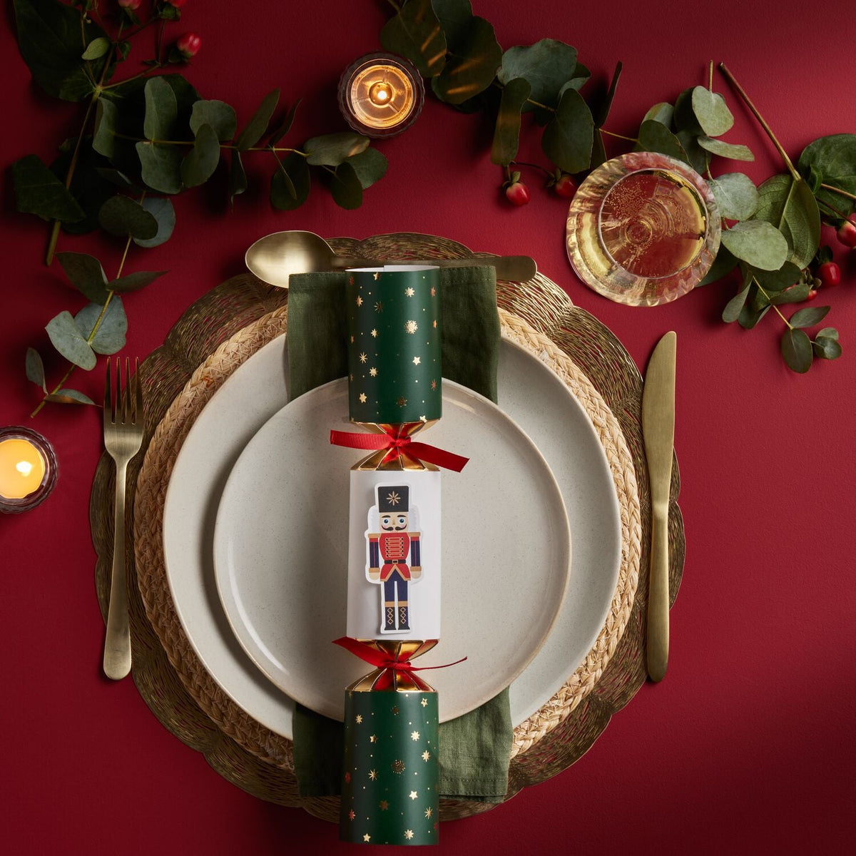 Lakeland Luxury Nutcracker Crackers