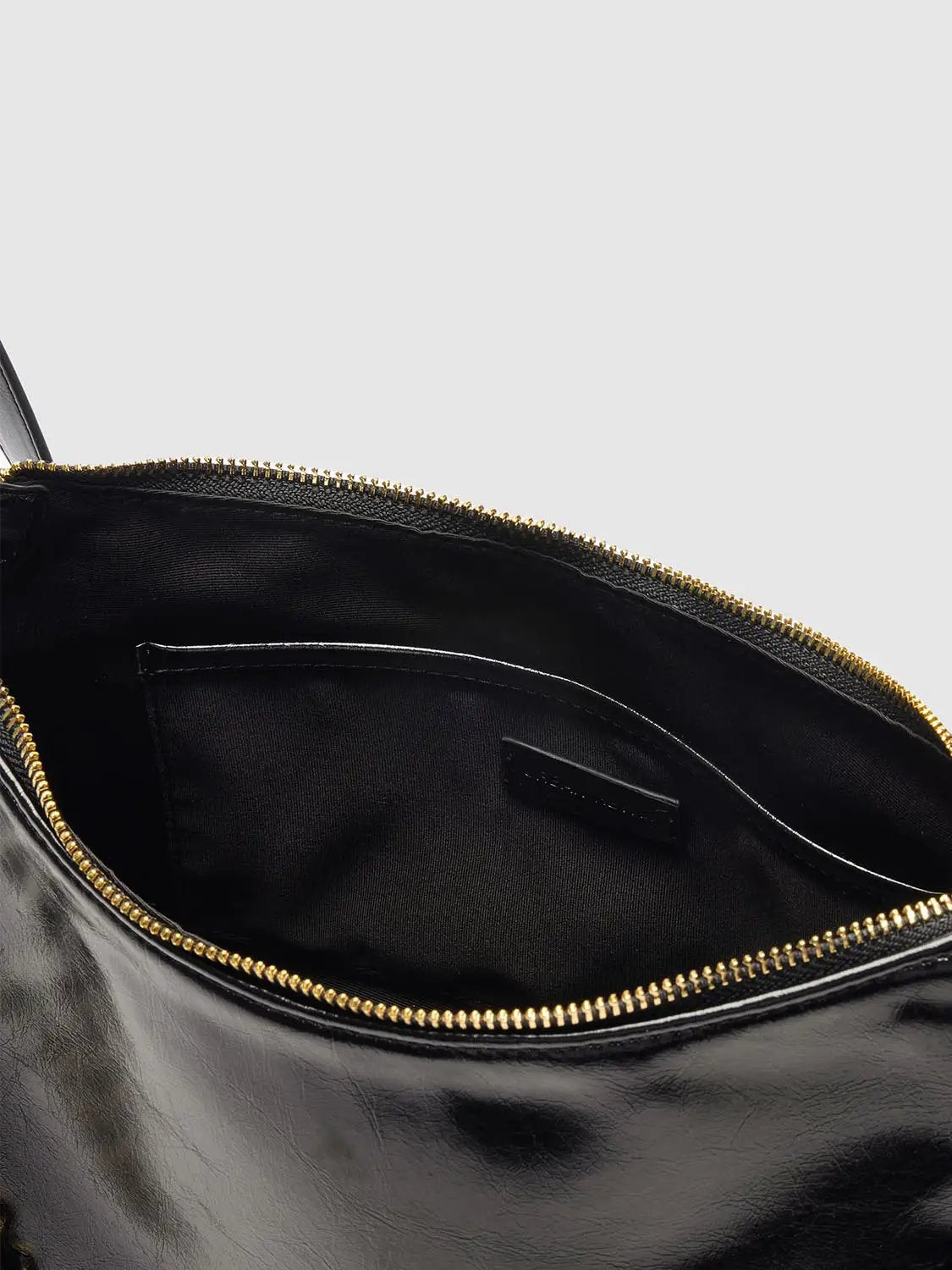 Black Gold Chain Artificial Leather Shoulder Bag