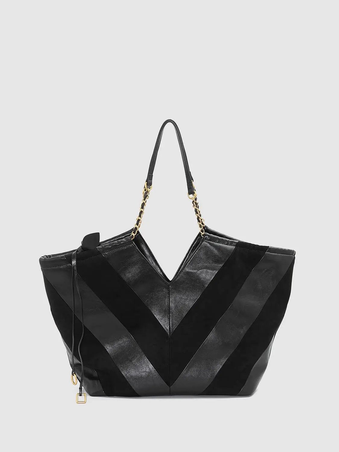 Chevron Pattern Chain Strap Shoulder Bag
