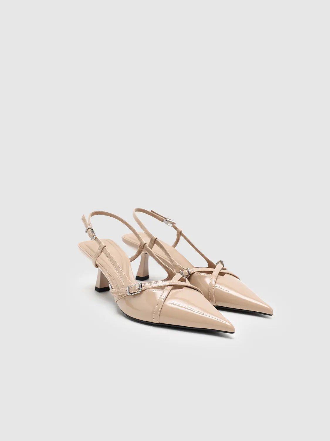 Cream Patent Look Elegant Point Toe Mid Heel Slingbacks